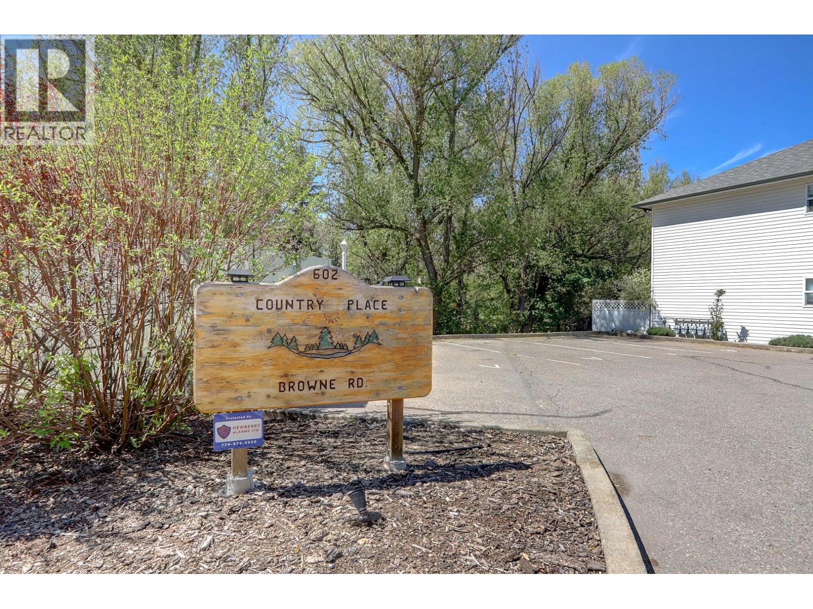 602 Browne Road Unit# 3, Vernon