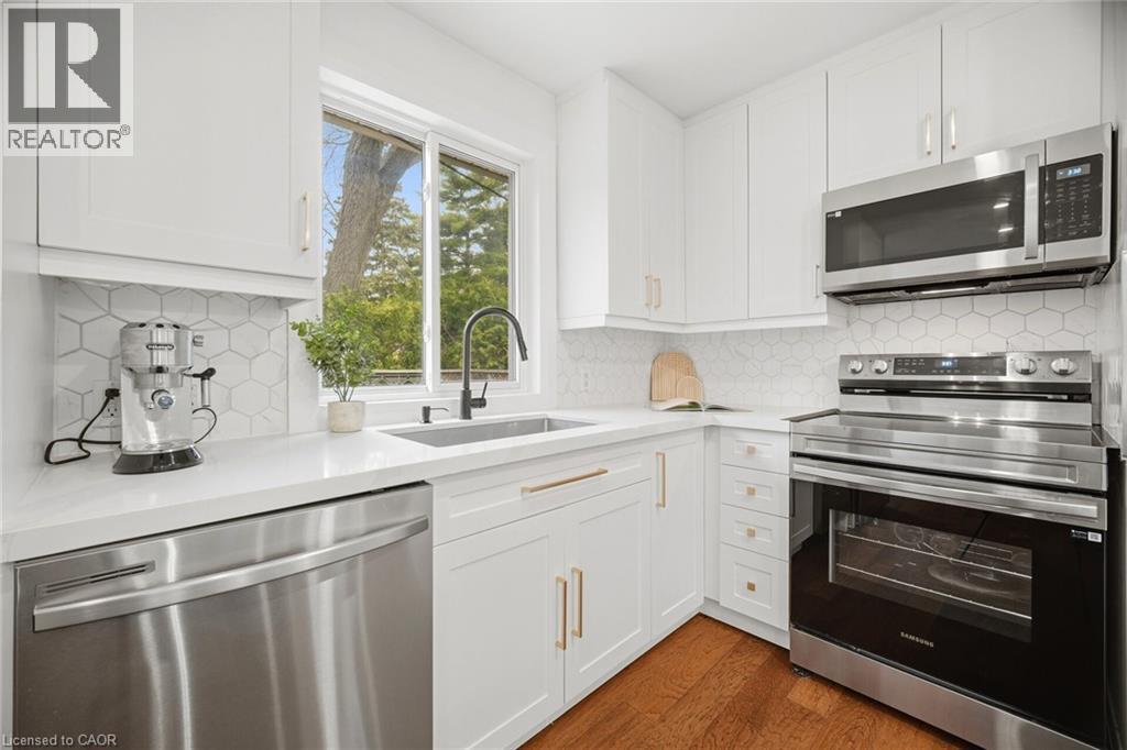 1376 ROYAL Drive - 16