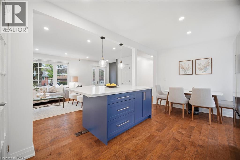 1376 ROYAL Drive - 18