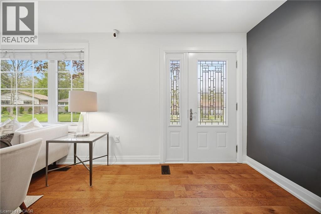 1376 ROYAL Drive - 19
