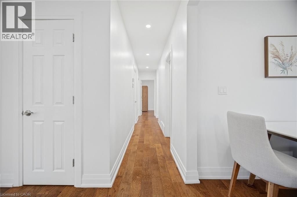 1376 ROYAL Drive - 22