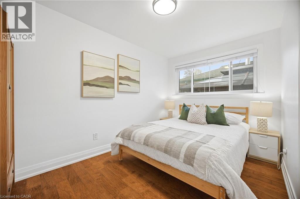 1376 ROYAL Drive - 27