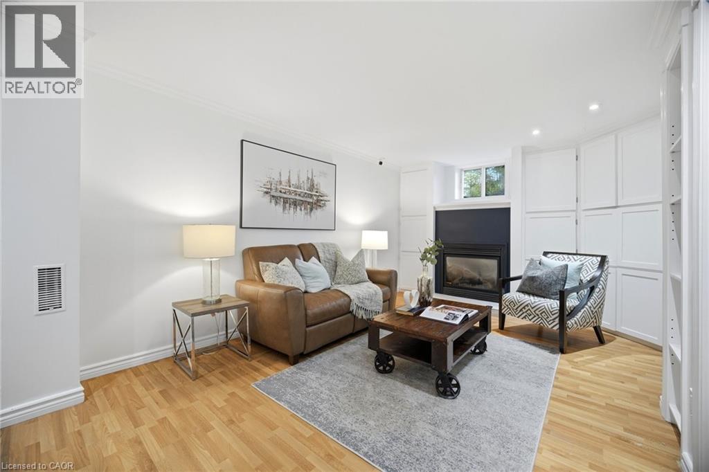 1376 ROYAL Drive - 37