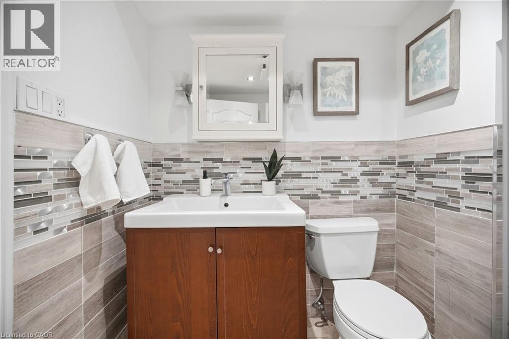 1376 ROYAL Drive - 41