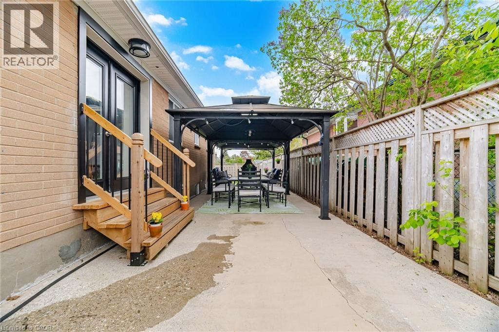 1376 ROYAL Drive - 43