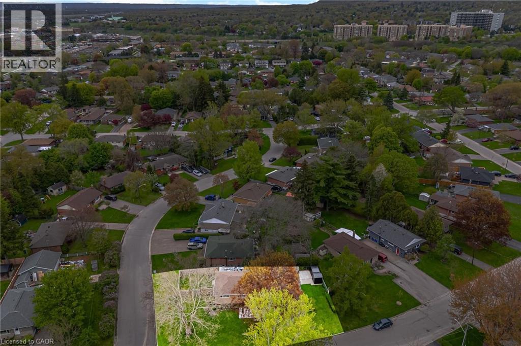 1376 ROYAL Drive - 5