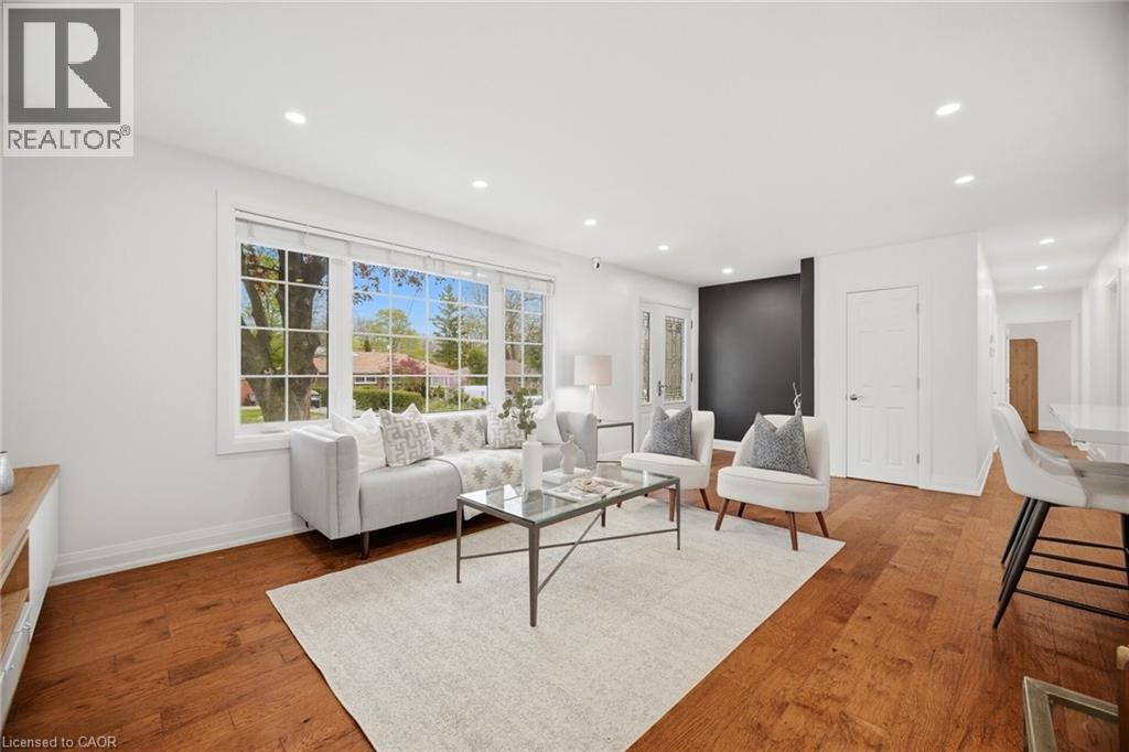 1376 ROYAL Drive - 7