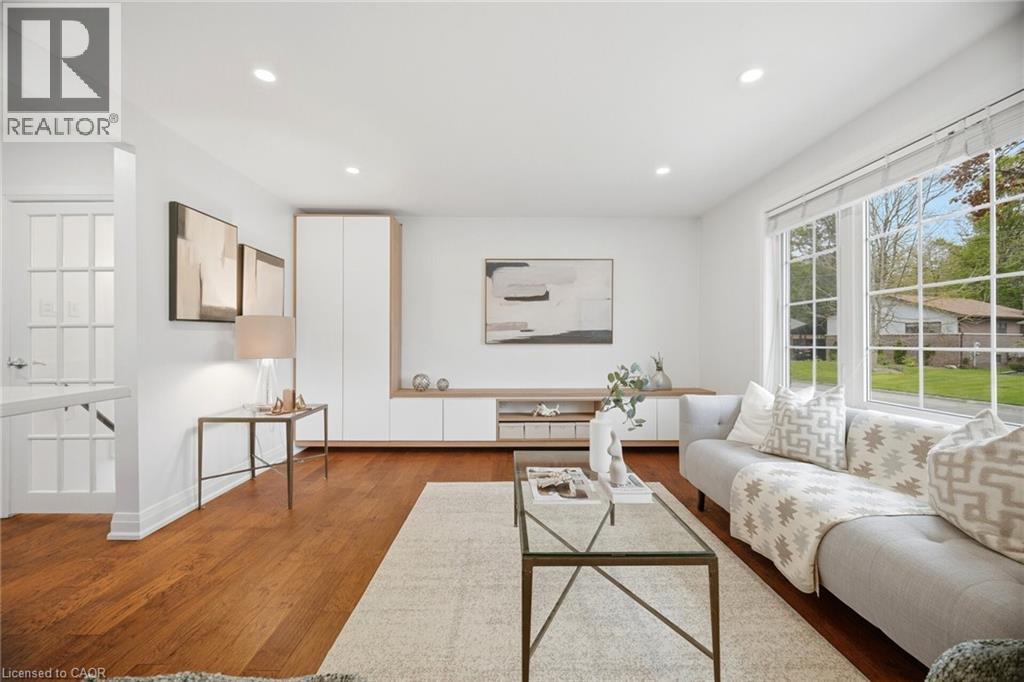 1376 ROYAL Drive - 9