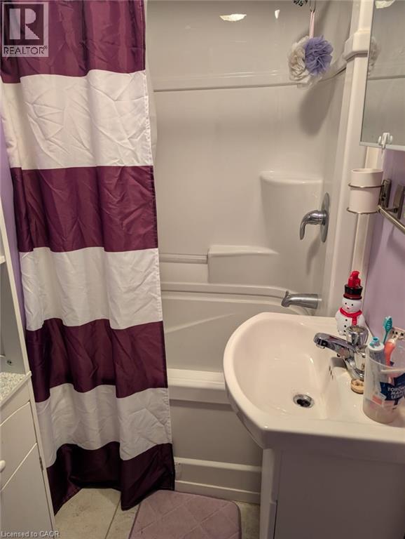 56 WELLAND Avenue - 9
