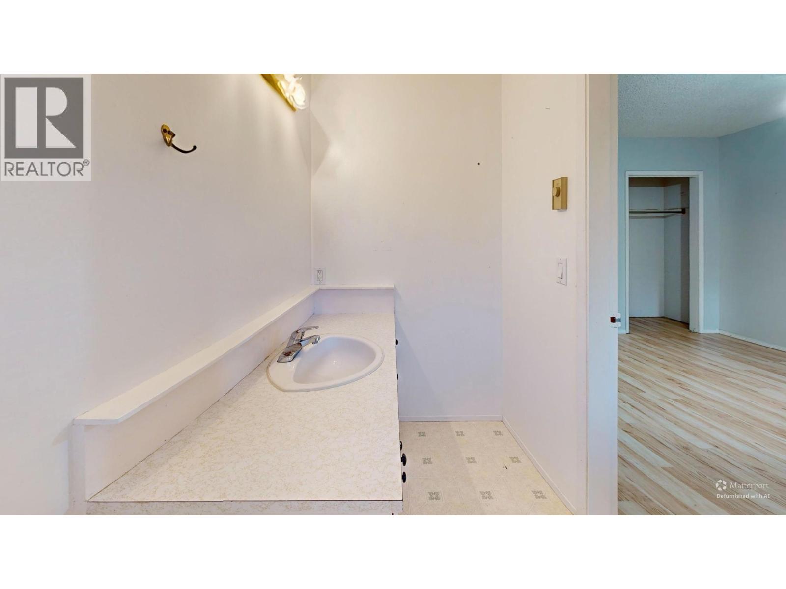 5459 DONSLEEQUA COURT - 12
