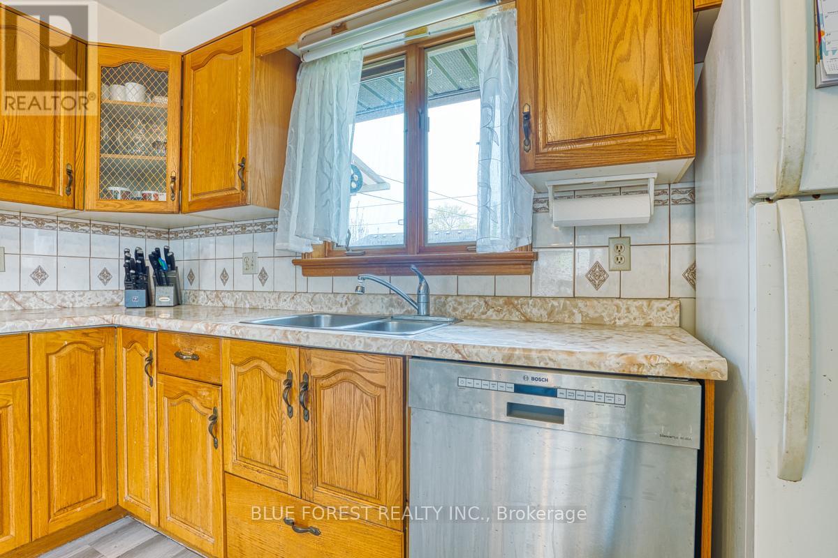118 TRAFALGAR STREET - 11