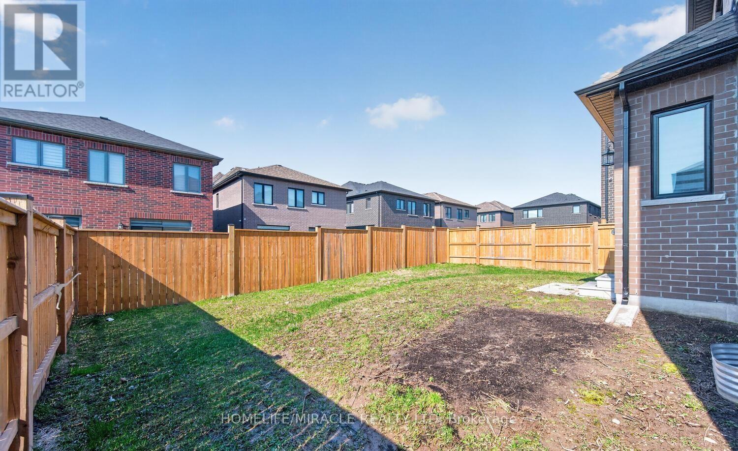 1032 EDINBURGH DRIVE - 48