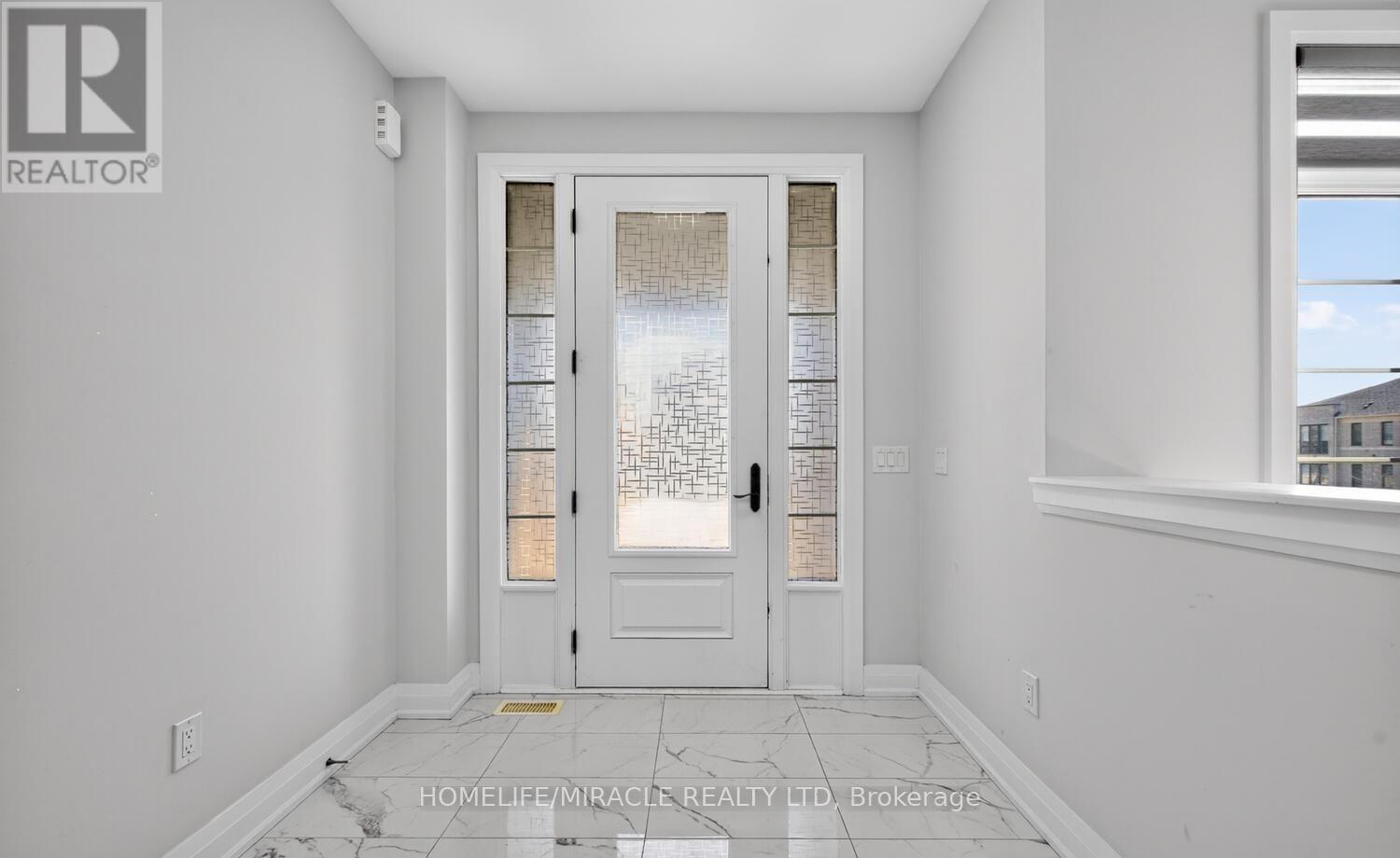 1032 EDINBURGH DRIVE - 5