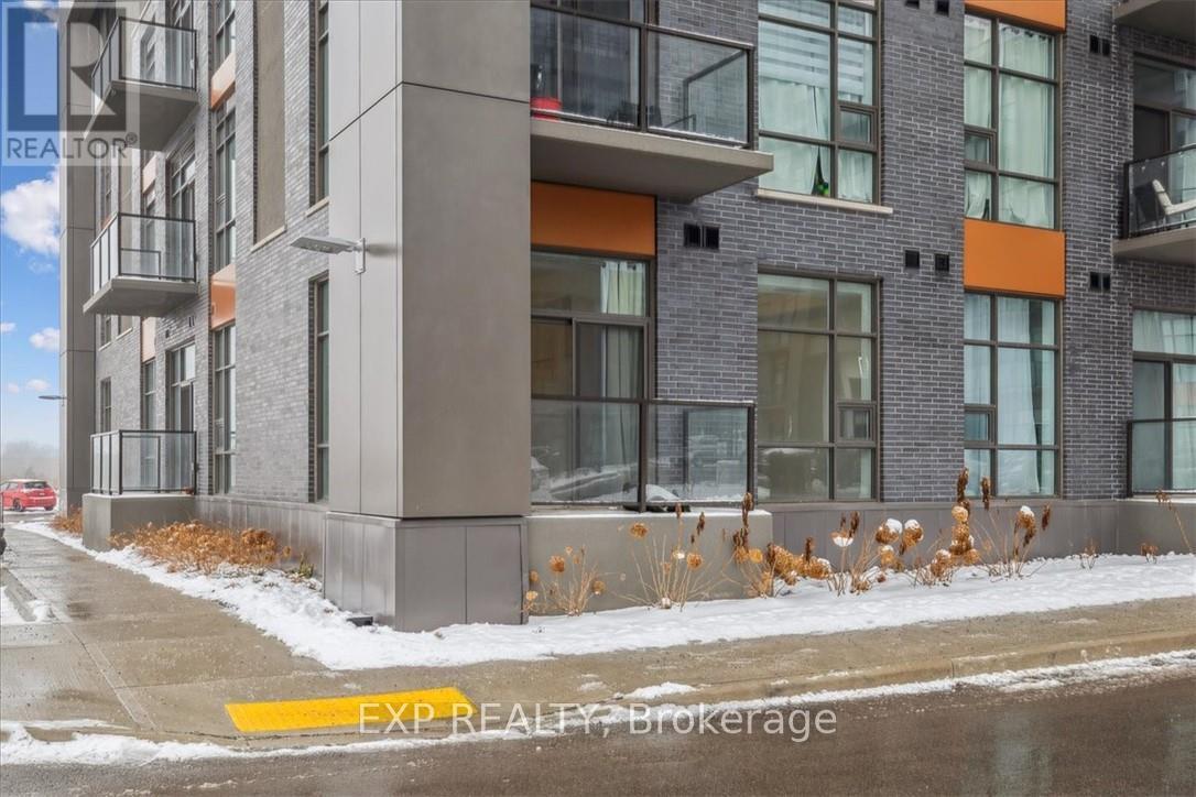 #115 450 DUNDAS STREET E - 35