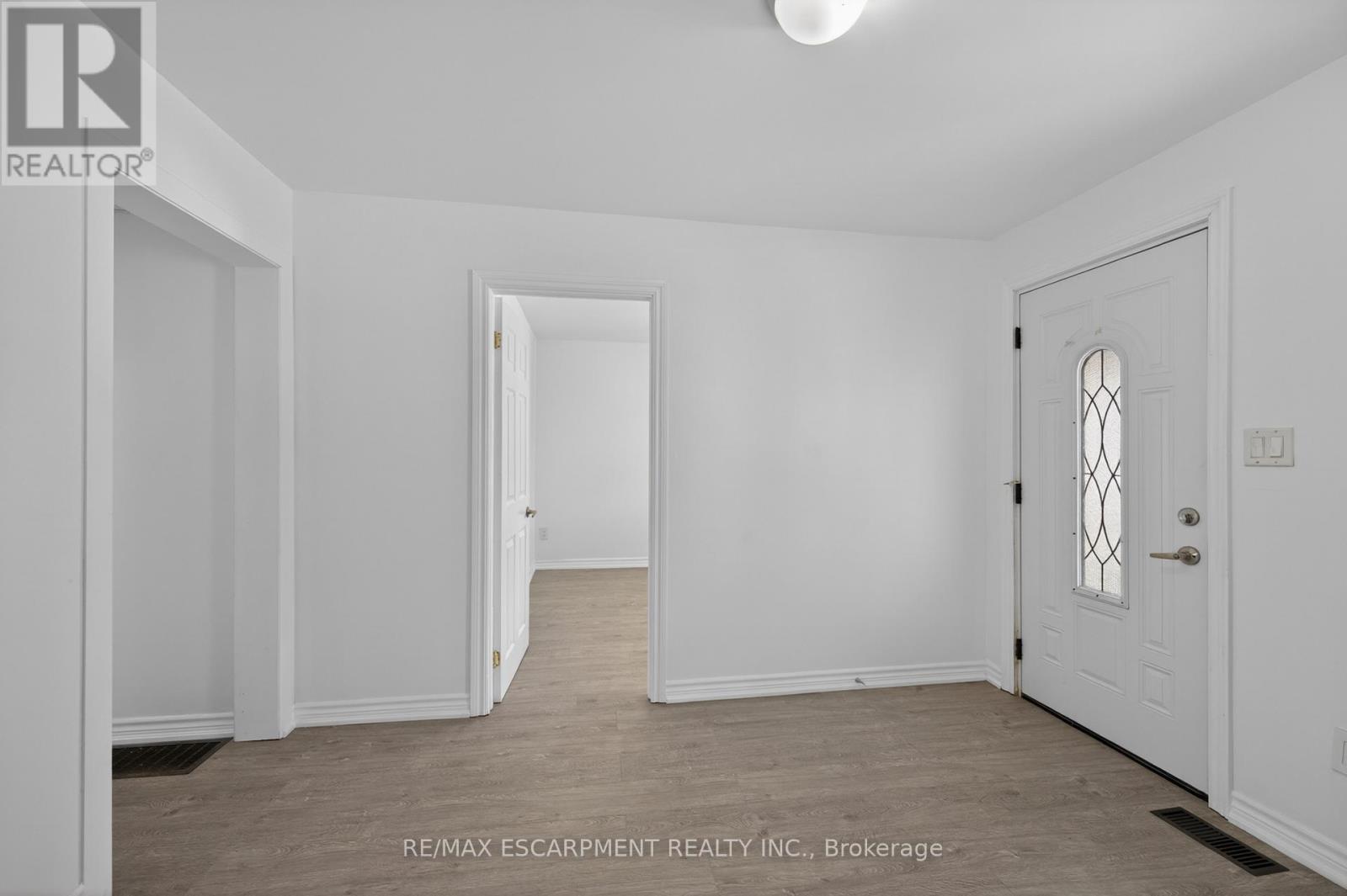 584 WATERLOO STREET - 10