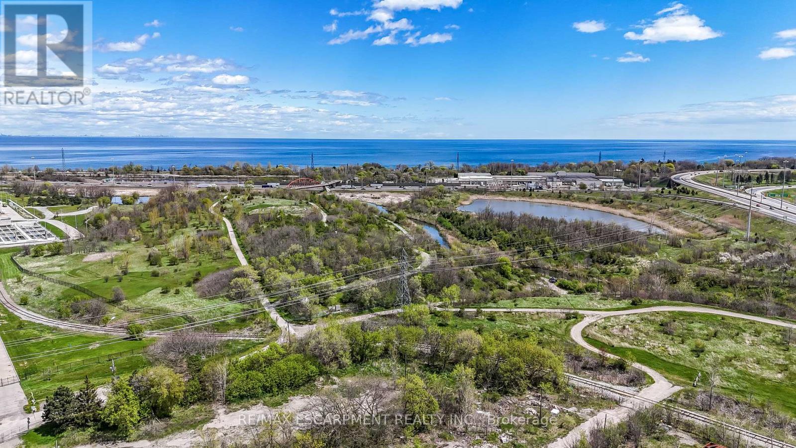 584 WATERLOO STREET - 46