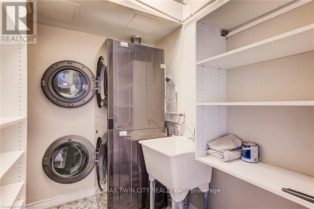 #507 405 ERB STREET W - 26