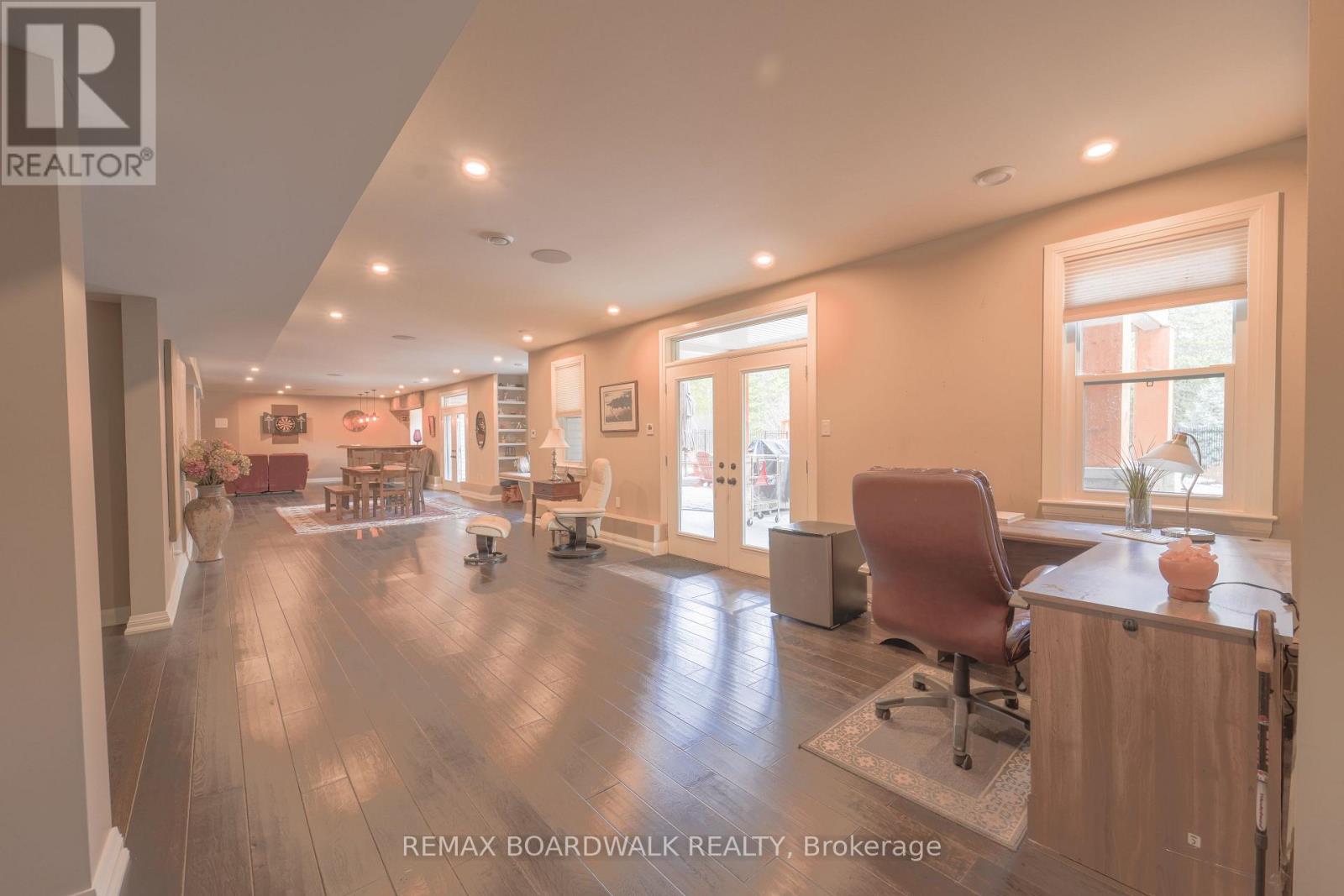 49 SAWGRASS CIRCLE - 35