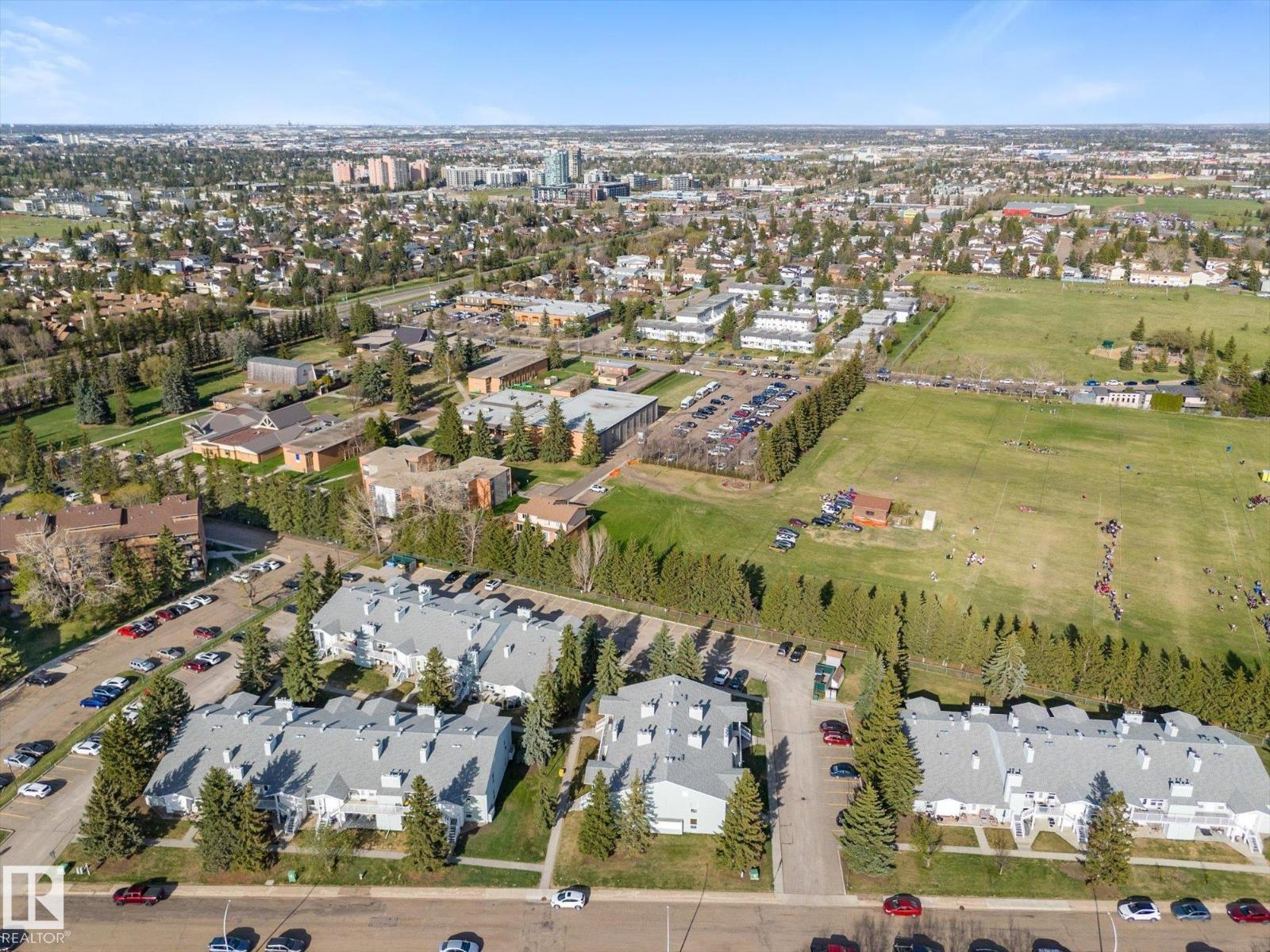 #26 2115 118 ST NW - 44