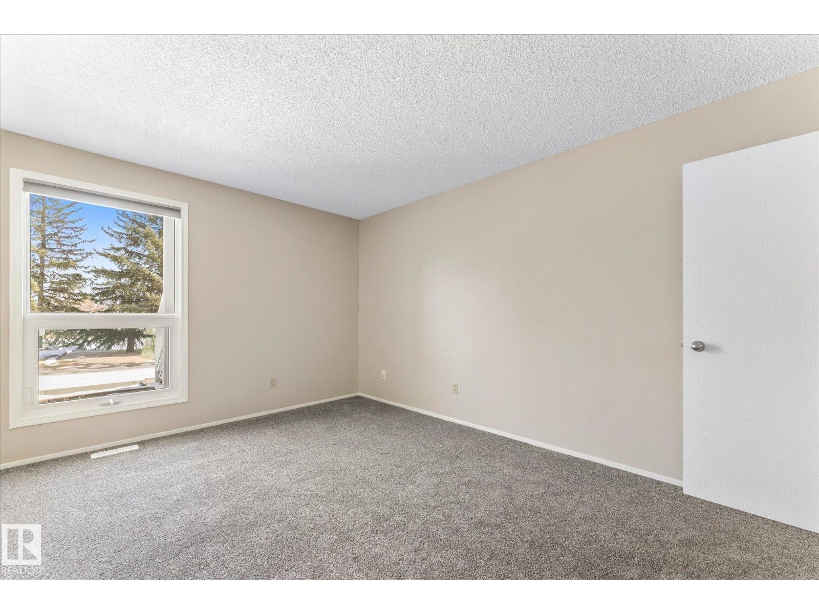 #26 2115 118 ST NW - 32