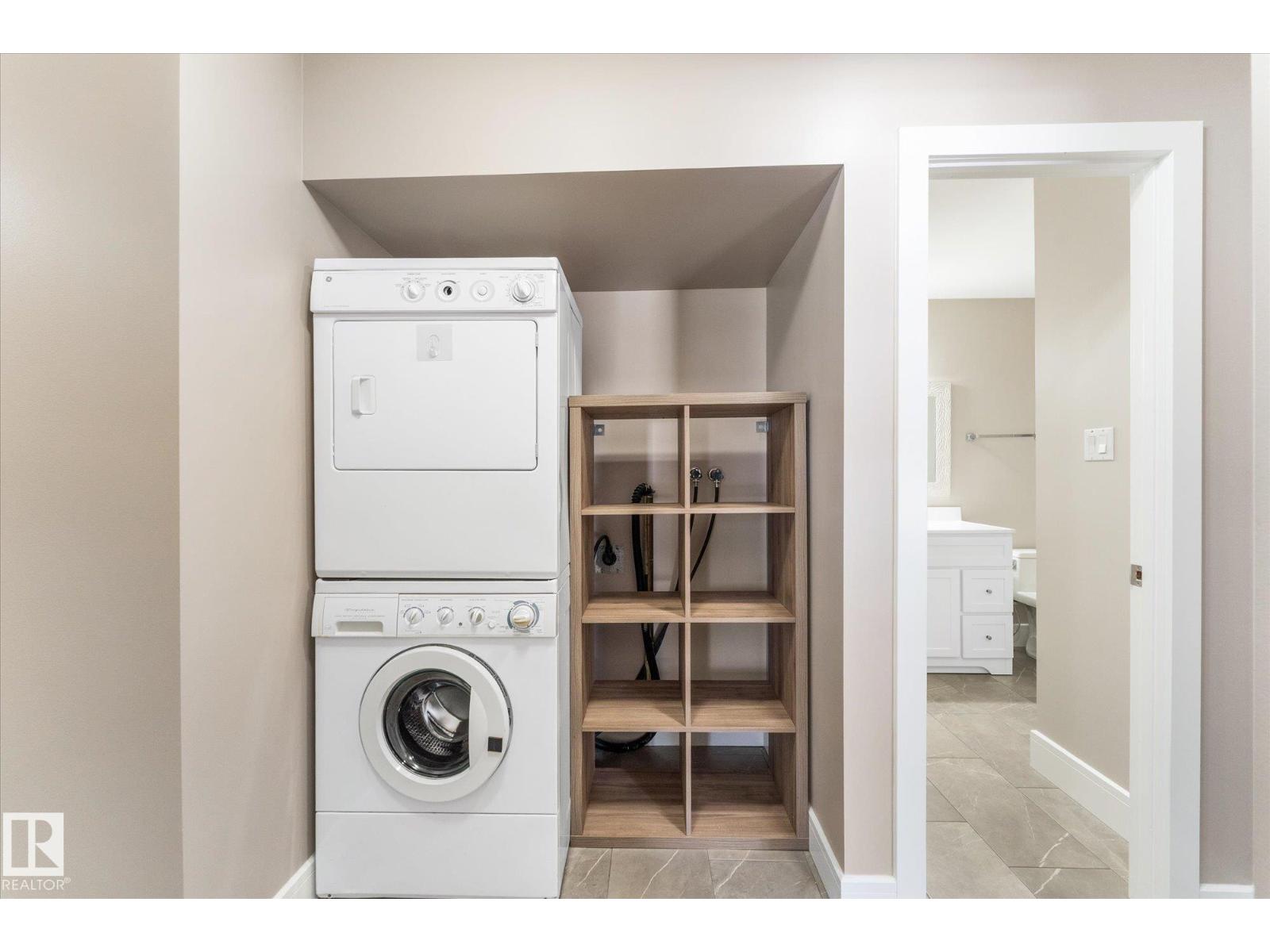 #26 2115 118 ST NW - 38
