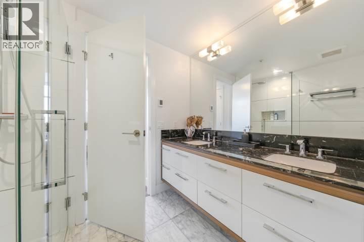 2306 4360 BERESFORD STREET — photo 3