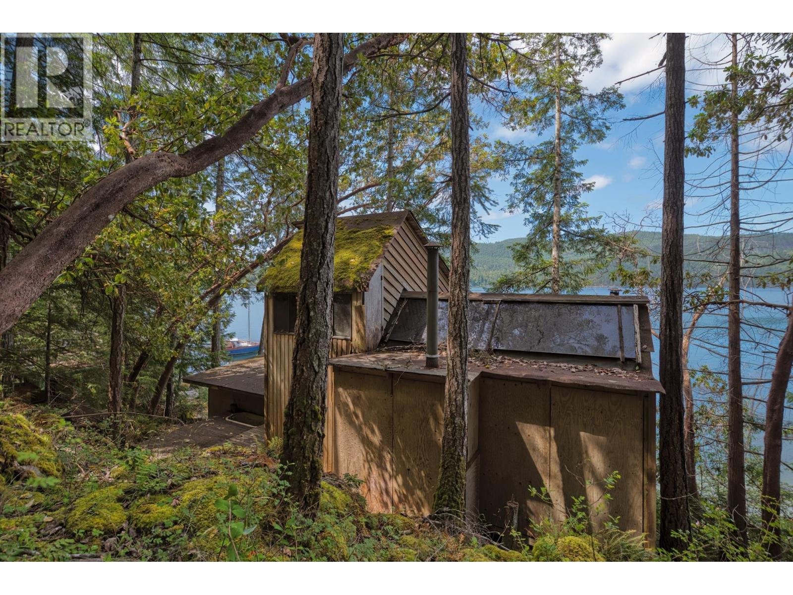6761 SANDY HOOK TRAIL, Sechelt