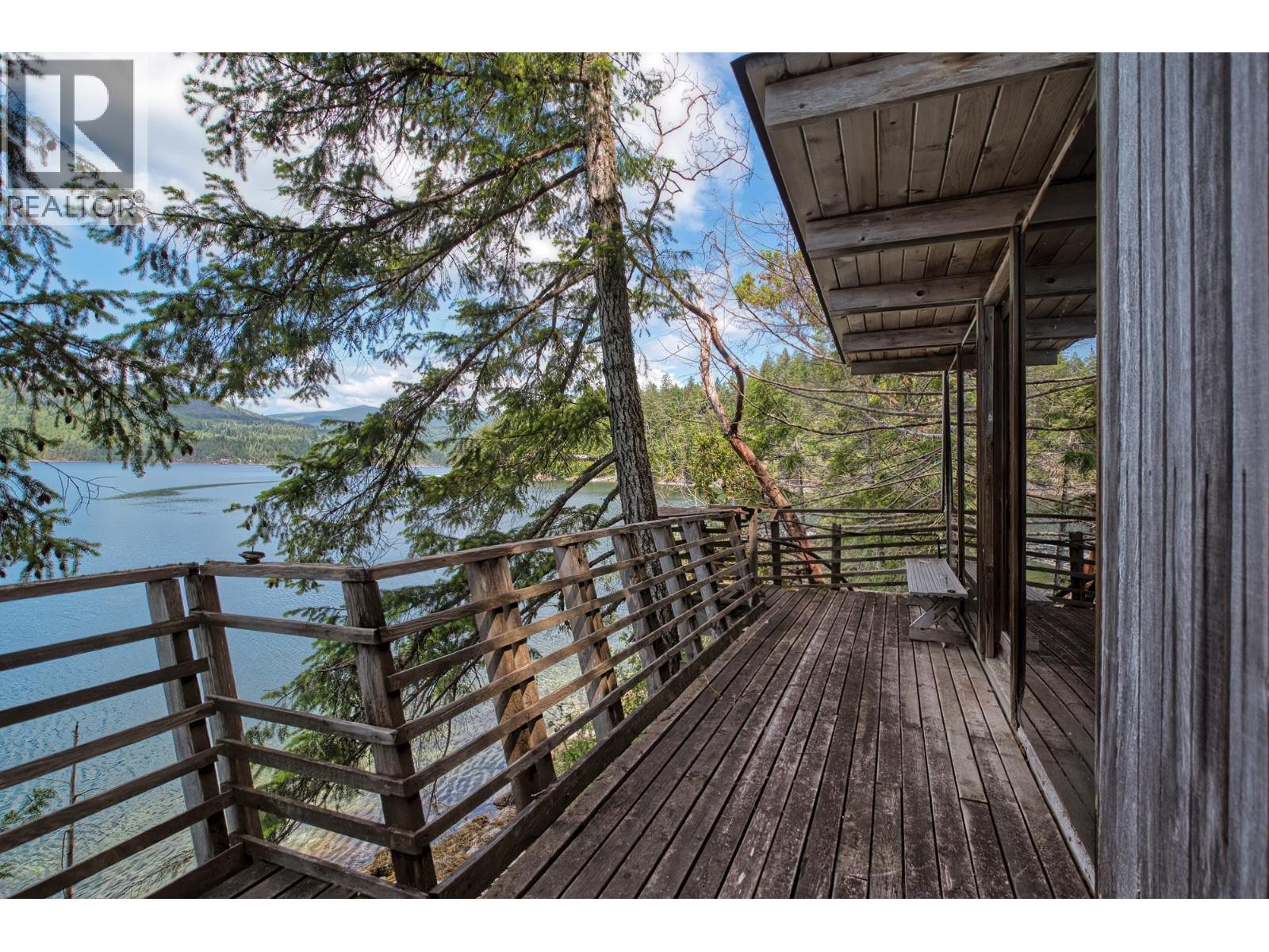 6761 SANDY HOOK TRAIL, Sechelt