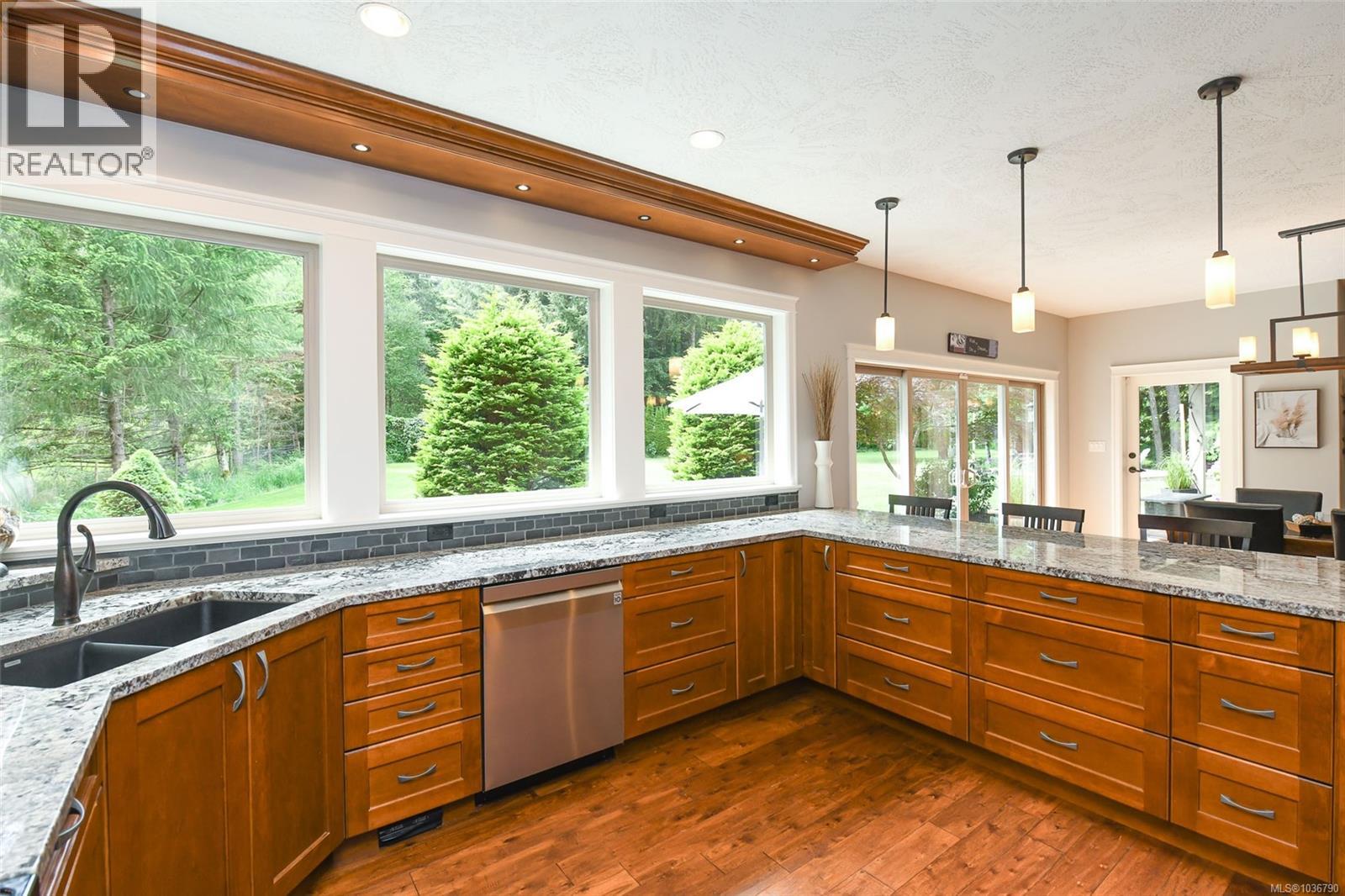 1331 Hudson Rd - 15
