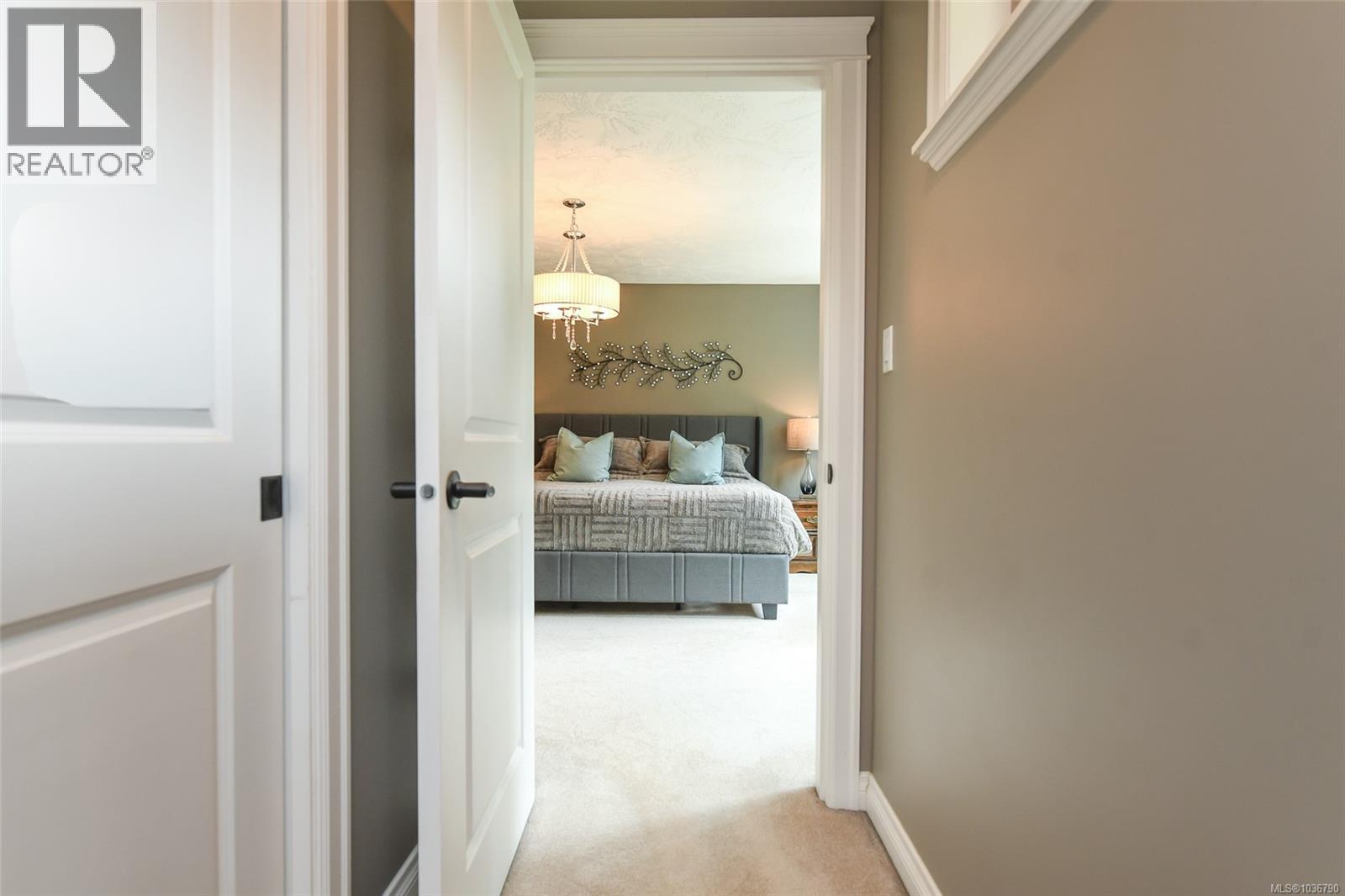 1331 Hudson Rd - 37