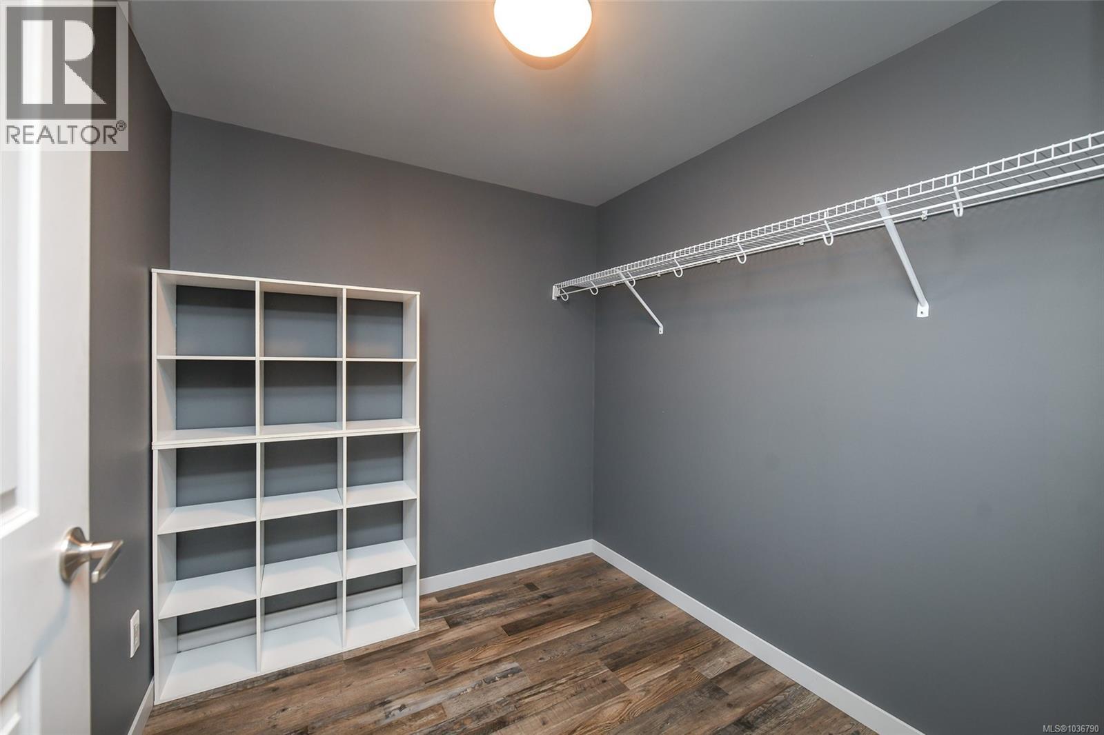 1331 Hudson Rd - 62