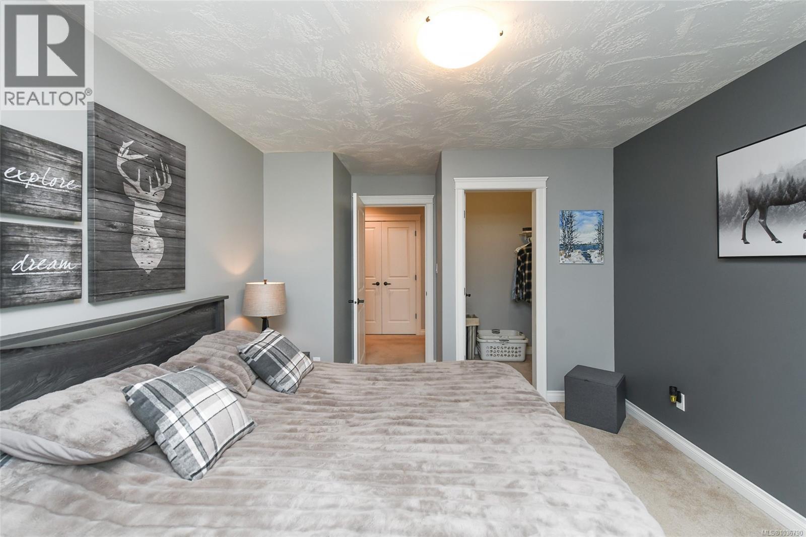 1331 Hudson Rd - 46
