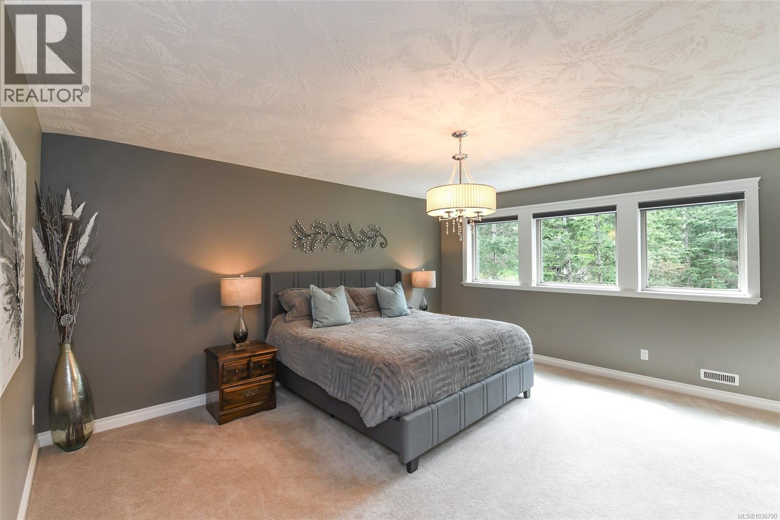 1331 Hudson Rd - 39