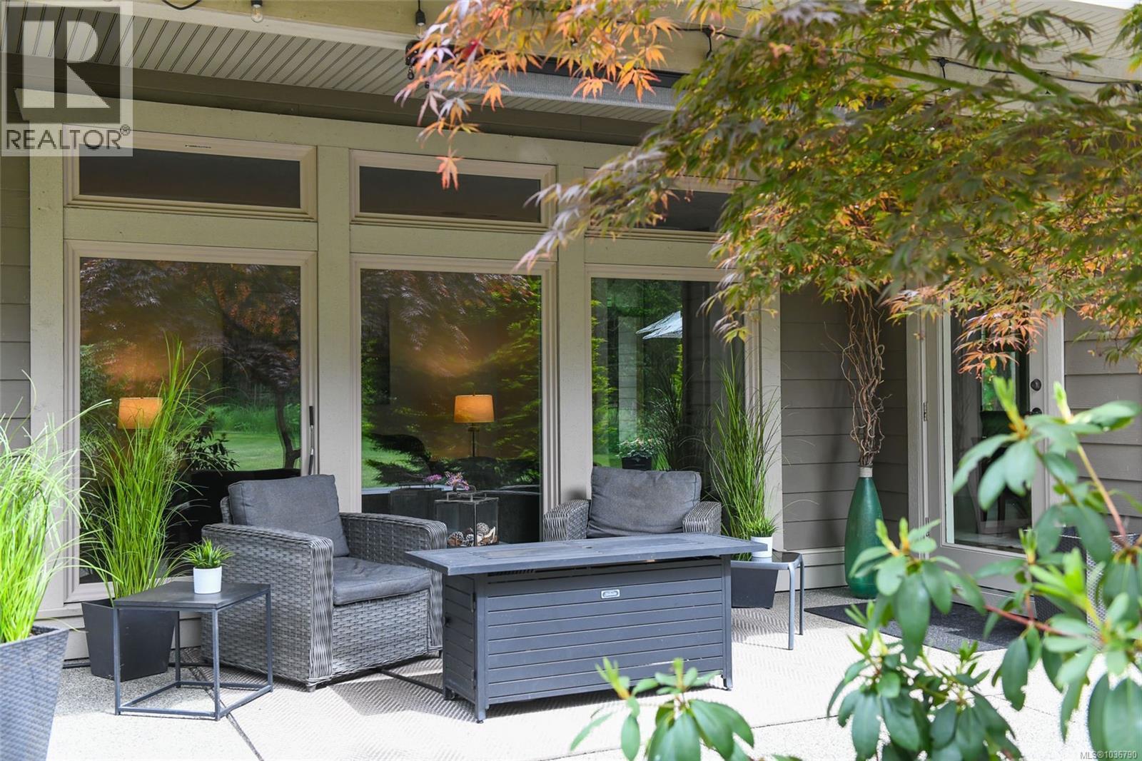 1331 Hudson Rd - 74