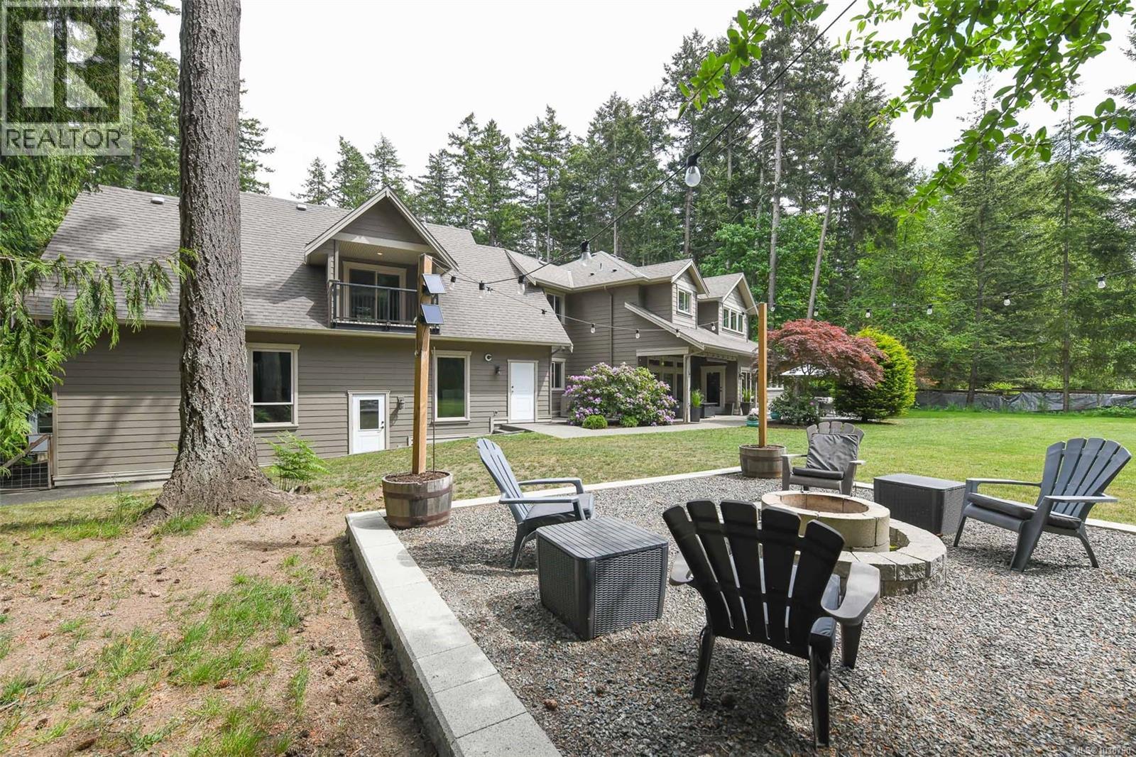 1331 Hudson Rd - 77