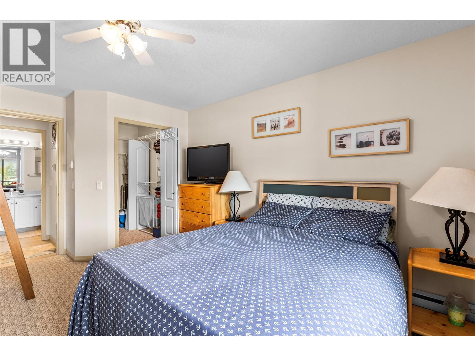 1002 Riverside Avenue Unit# 304, Sicamous