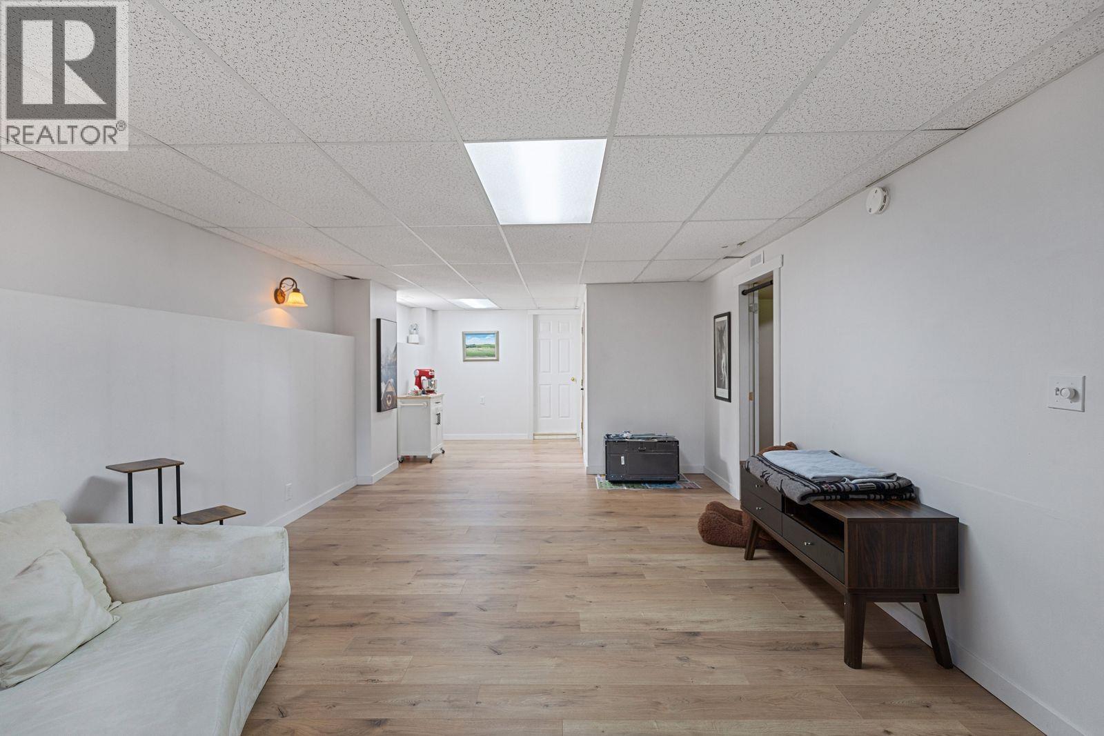 8325 CORRAL ROAD - 21