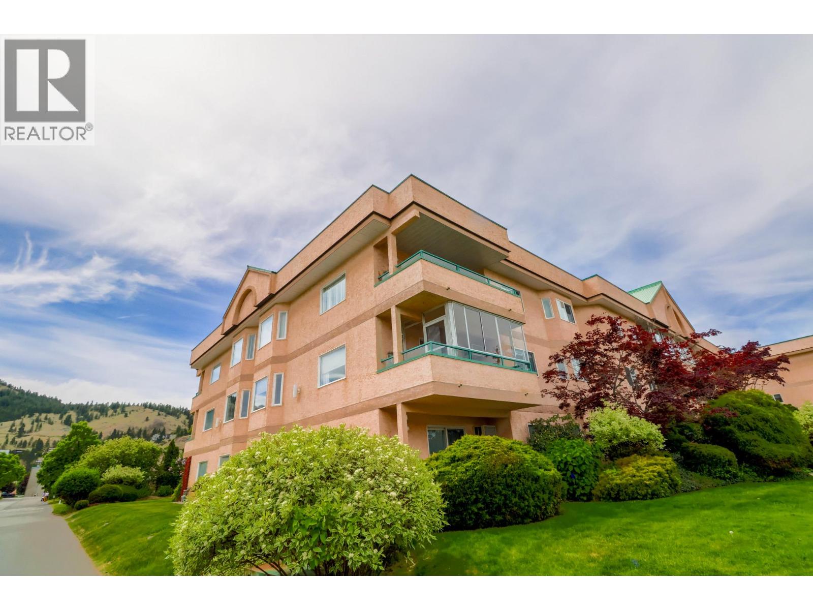 8907 Pineo Court Unit# 208, Summerland
