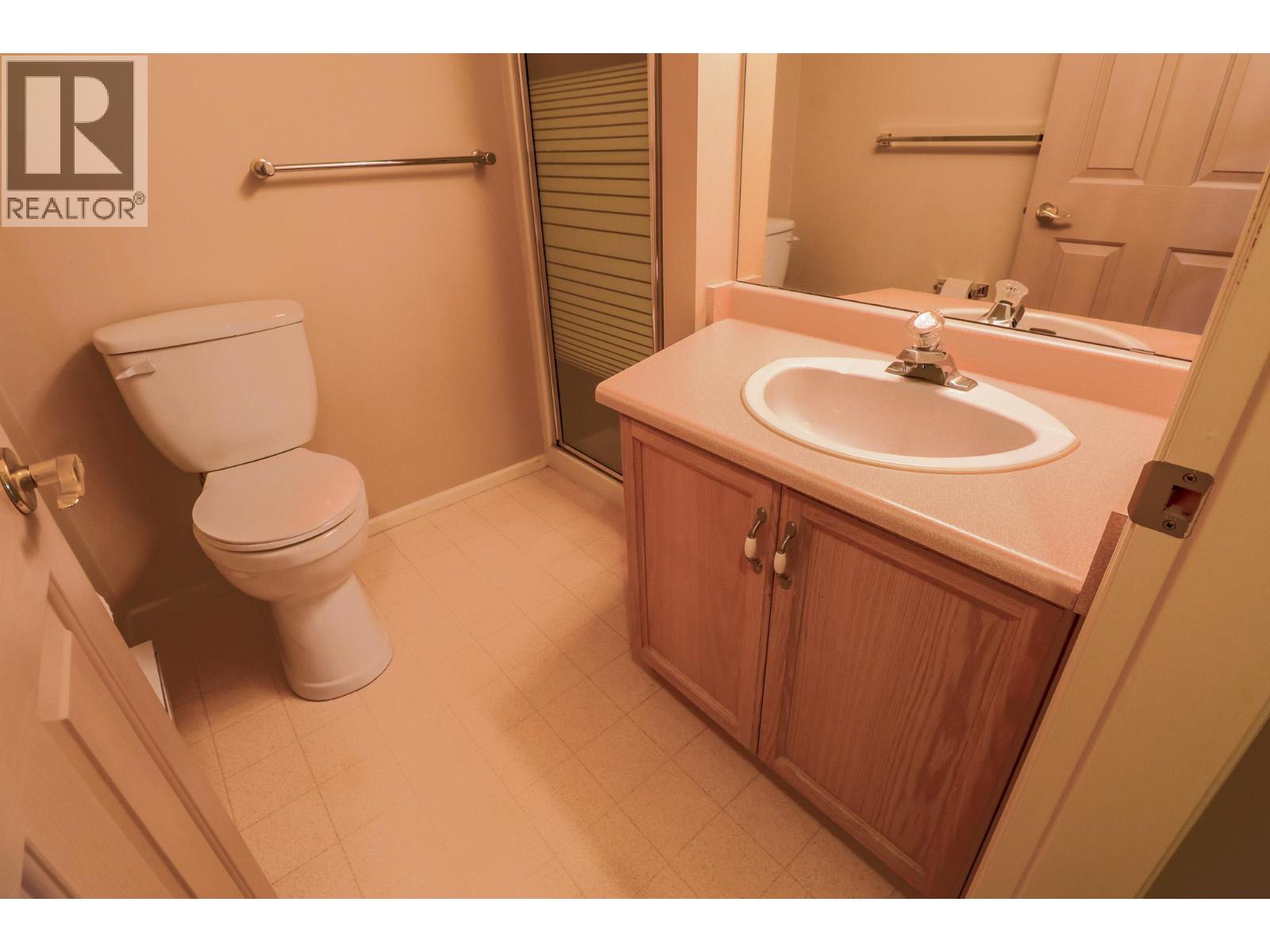 8907 Pineo Court Unit# 208, Summerland
