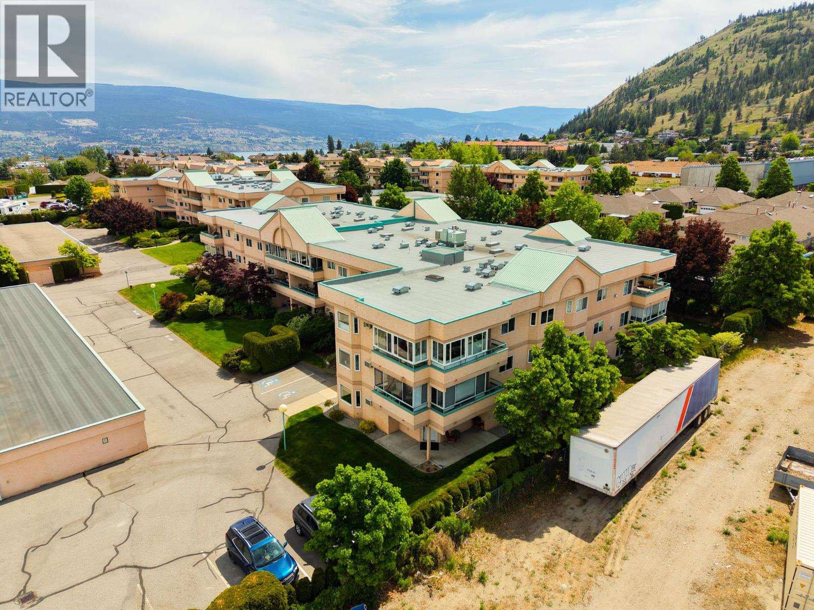8907 Pineo Court Unit# 208, Summerland