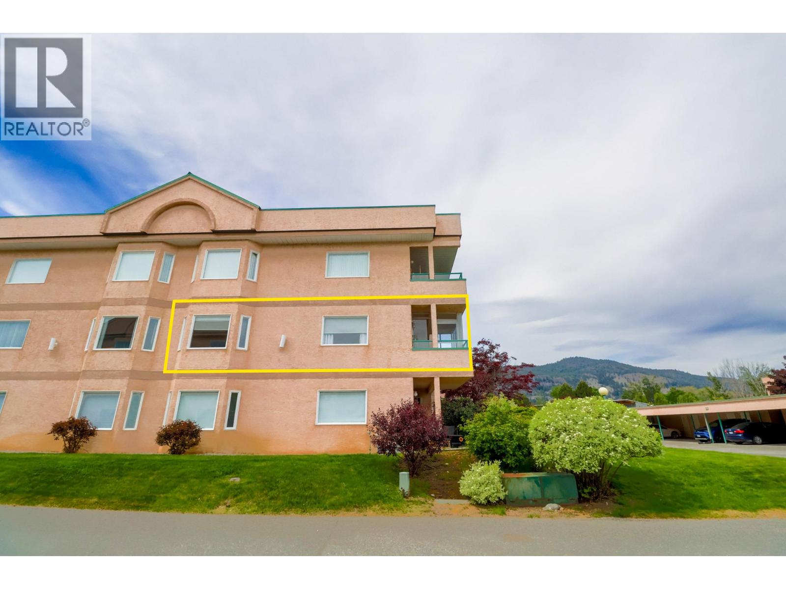 8907 Pineo Court Unit# 208, Summerland
