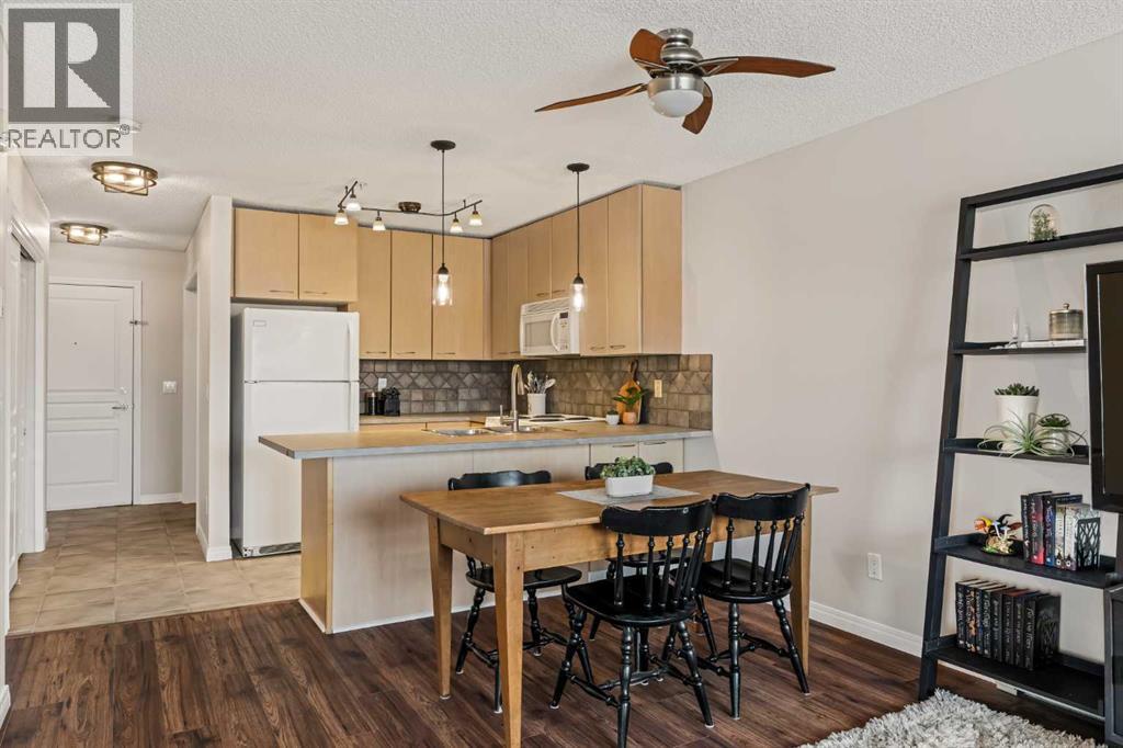 #209 5115 Richard Road SW - 4