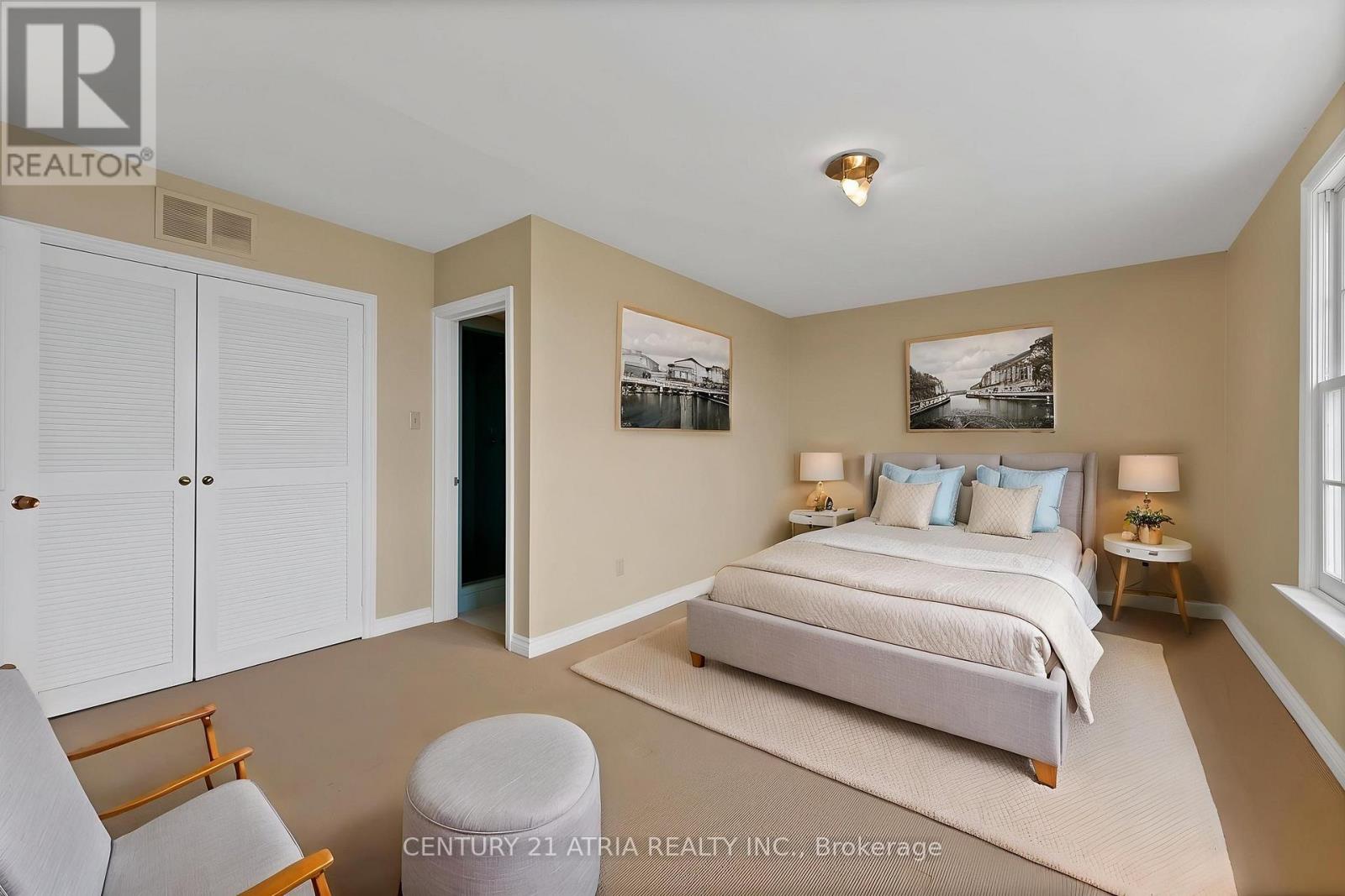 5 HILL CRESCENT - 27