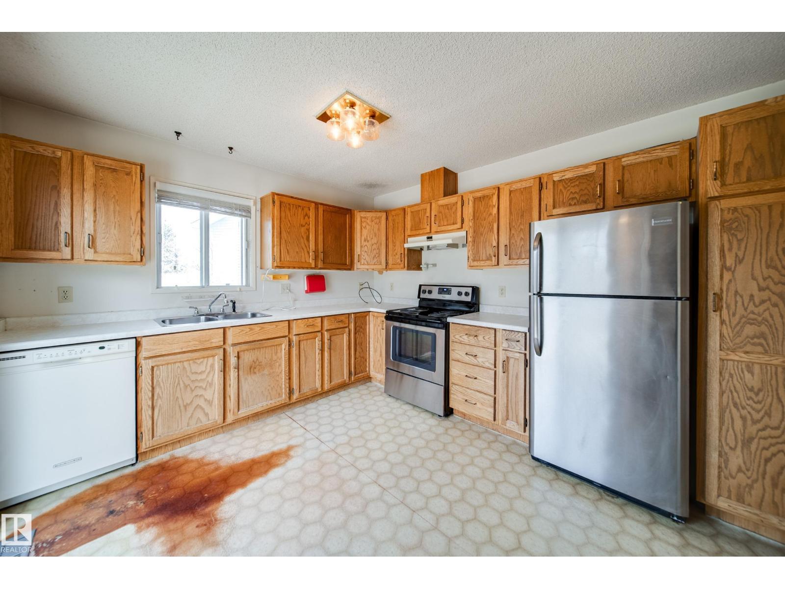 1030 106 ST NW - 14