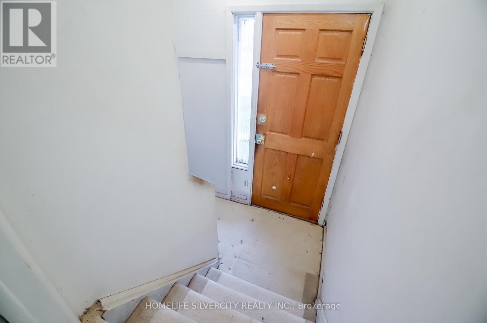 10 COPPERMILL DRIVE - 27