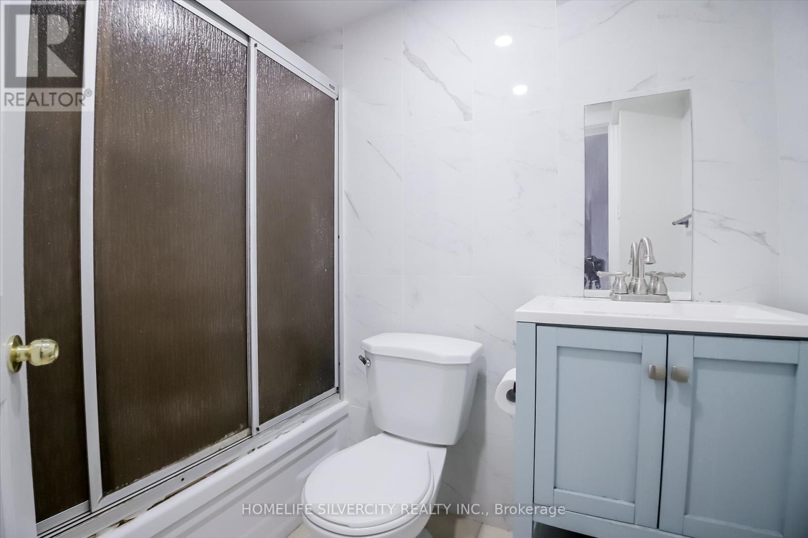 10 COPPERMILL DRIVE - 32