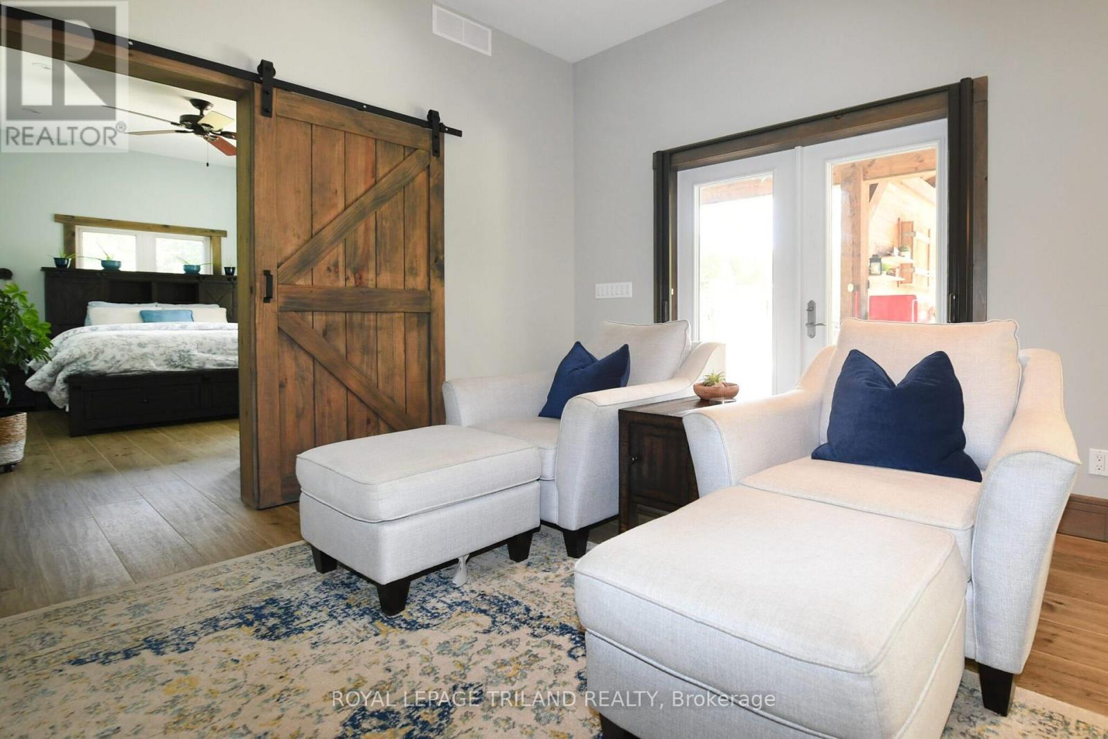 7264 RIDGE ROAD - 19