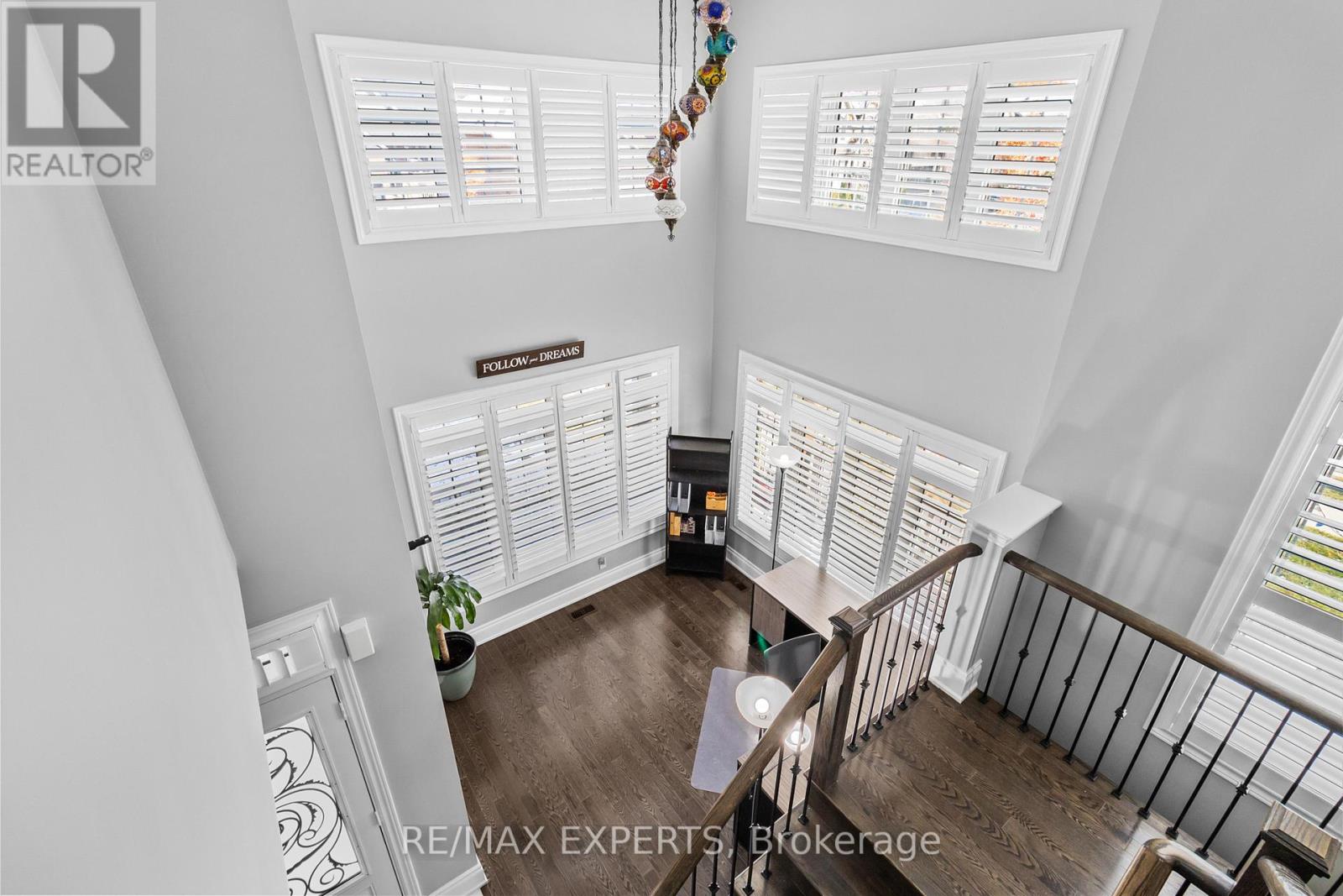 22 TRAVERS GATE - 11