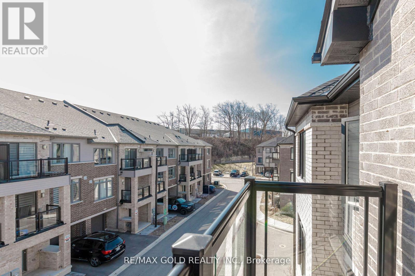 #1007 585 COLBORNE STREET E - 47