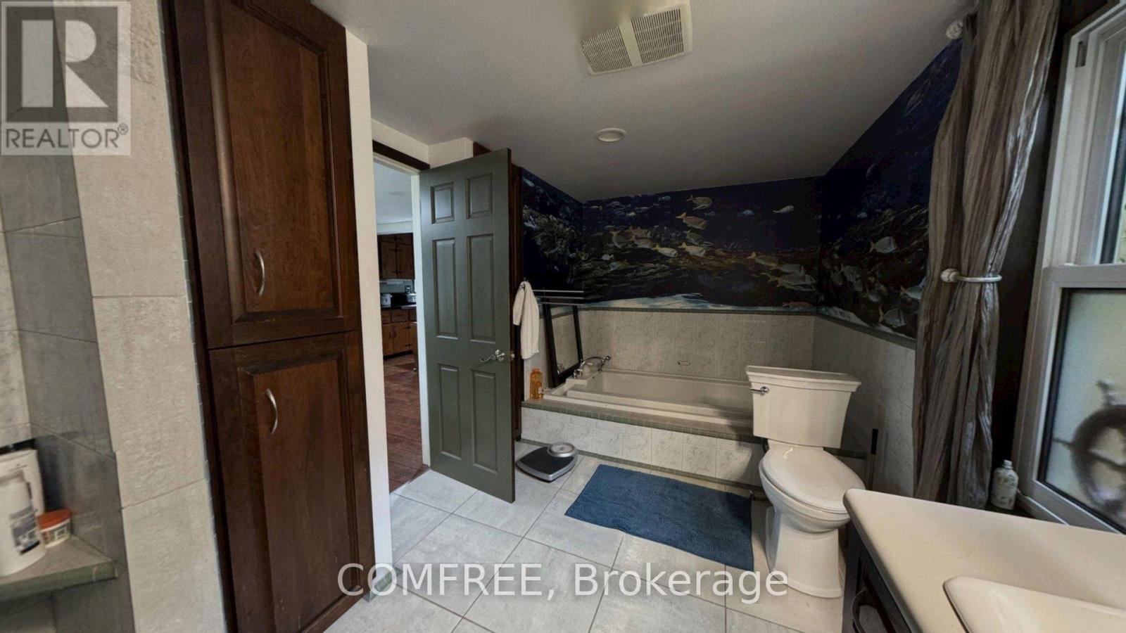 2122 OLD FRONT ROAD - 19